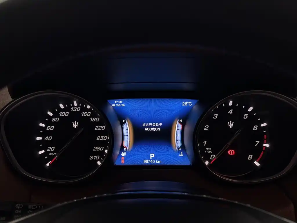 Maserati Levante 2019 — фото 18