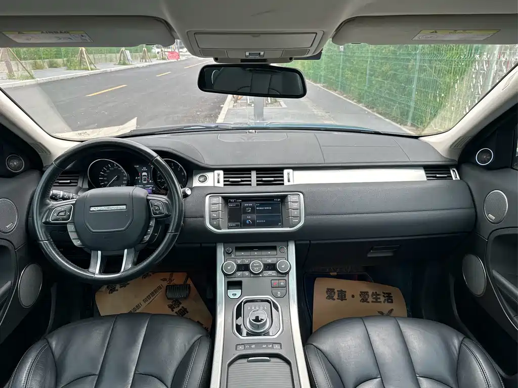 Land Rover Evoque 2015 — фото 17