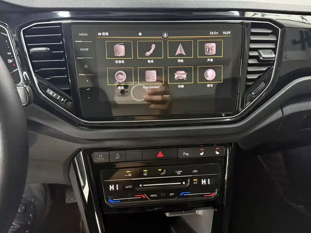 Volkswagen T-Roc 2022 — фото 14