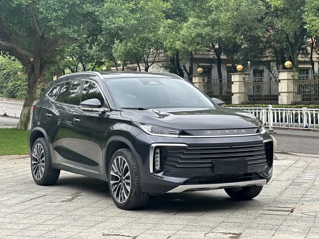 Exeed Lingyun 2025