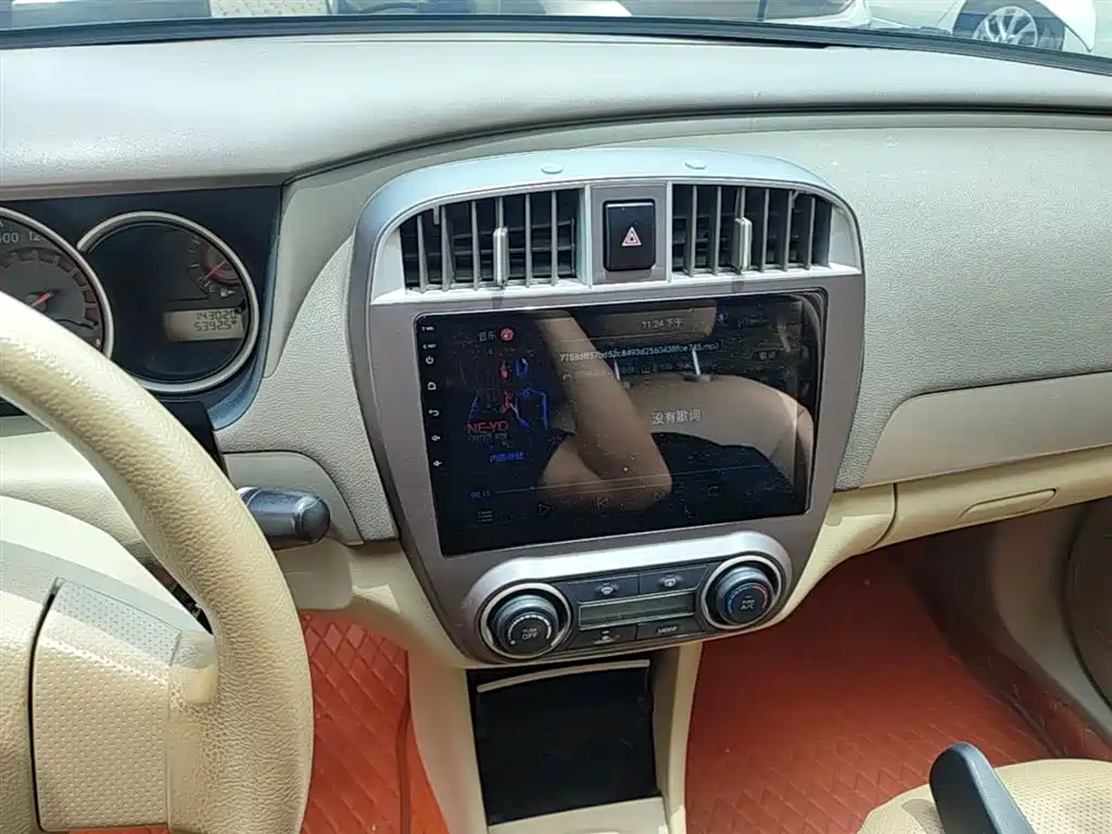 Nissan Sylphy 2016 — фото 13
