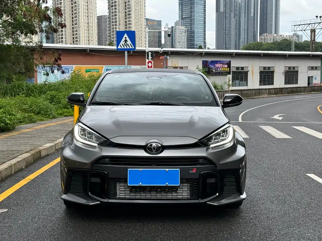 Toyota GR YARIS 2026 — фото 2