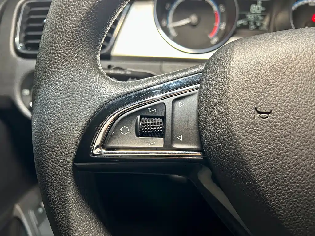 Skoda Rapid 2022 — фото 12