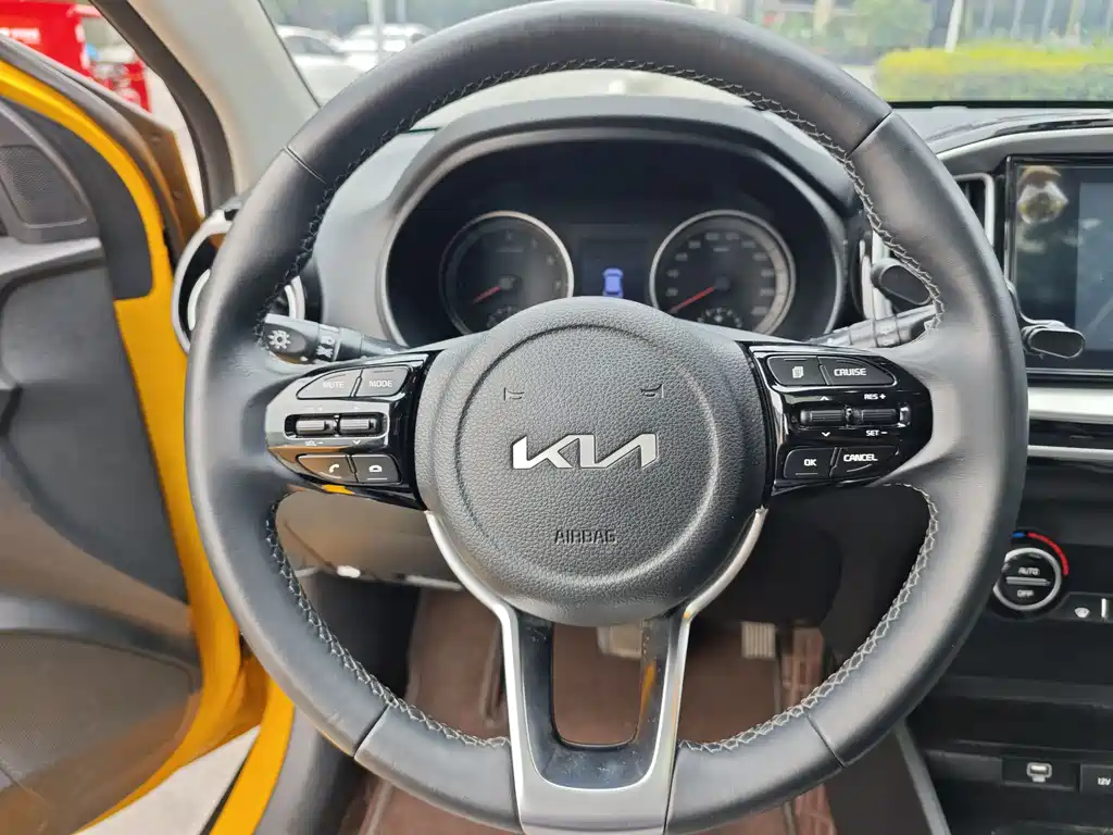 Kia KX1 2022 — фото 16