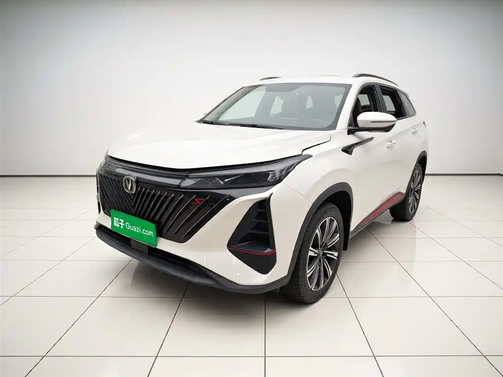 Changan CS75 PLUS 2022 — фото 2