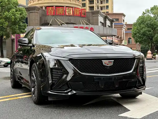 Cadillac CT5 2024