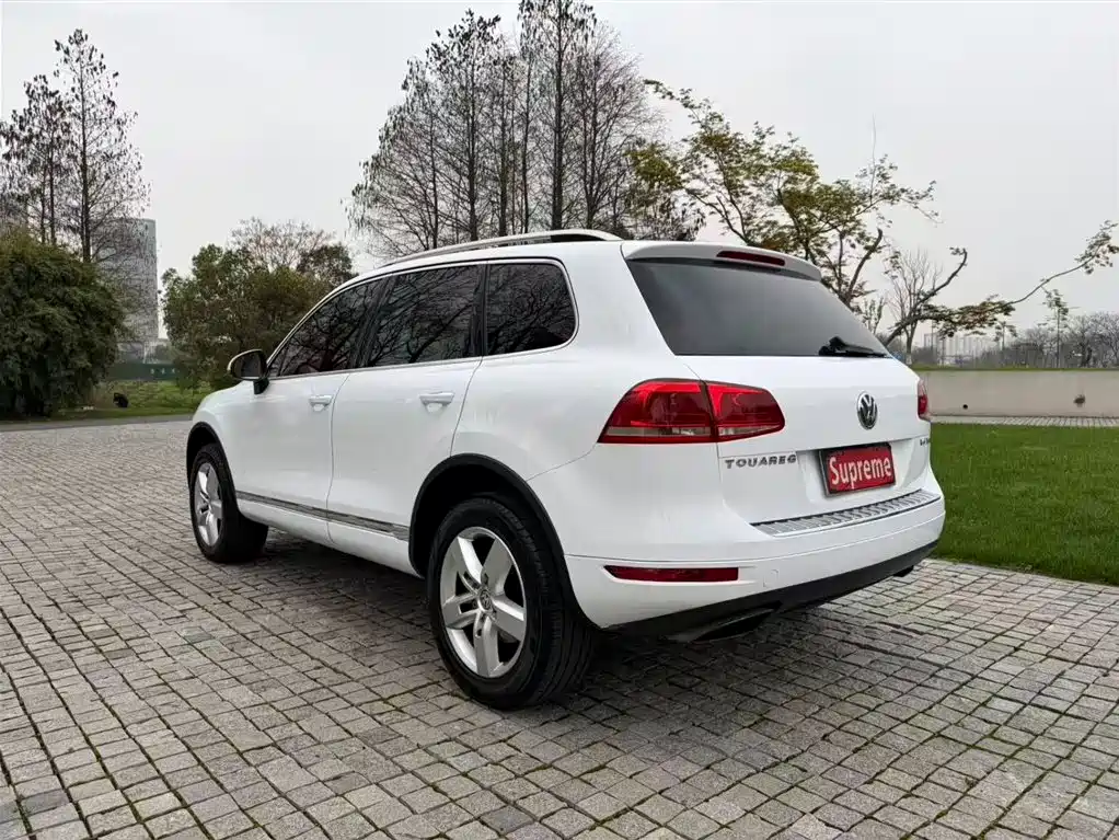 Volkswagen Touareg 2016 — фото 7