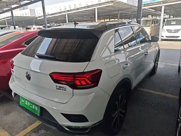 Volkswagen T-Roc 2018