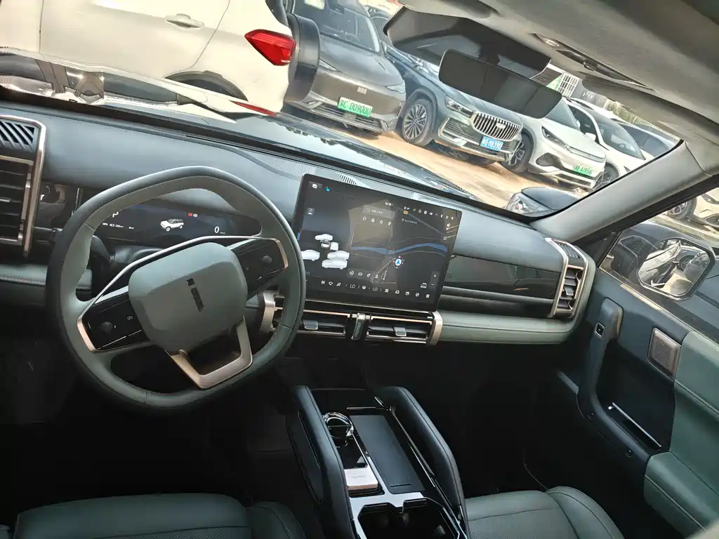 iCAR 03 2024