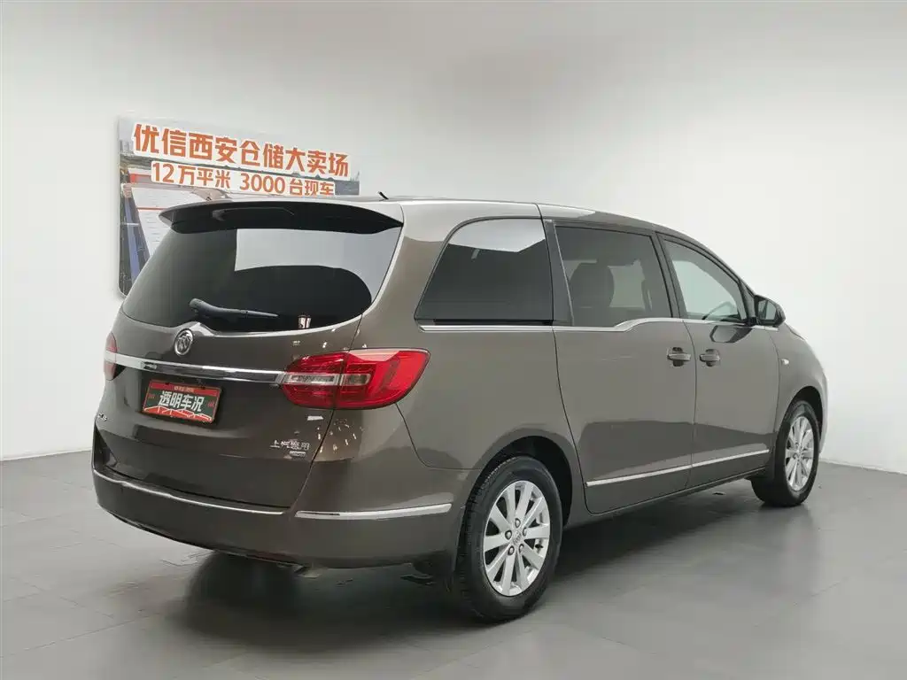 Buick GL8 2017