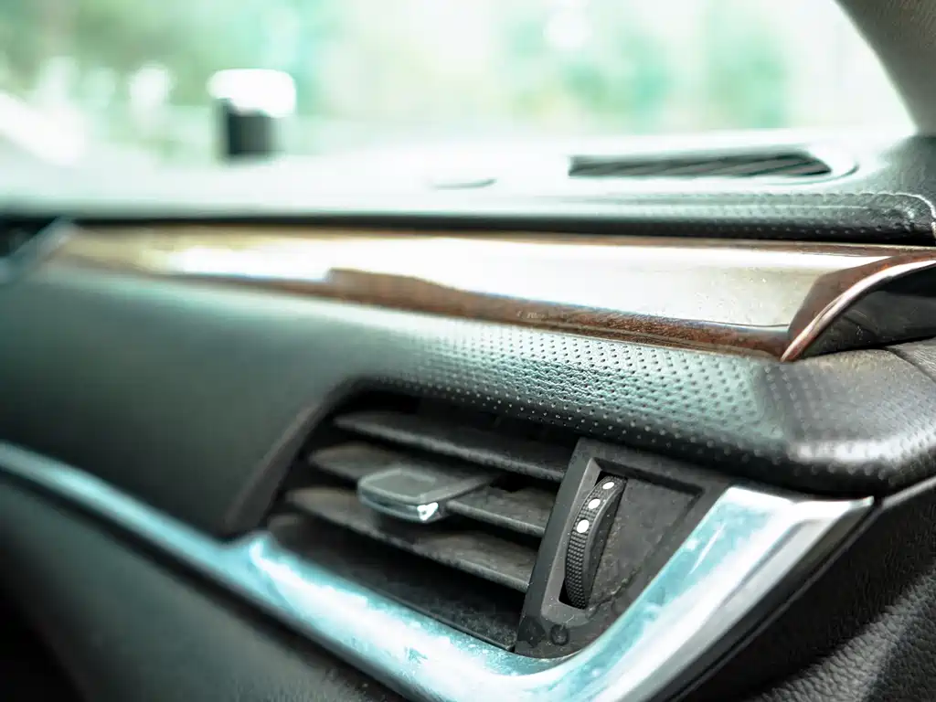 Cadillac XTS 2013 — фото 16