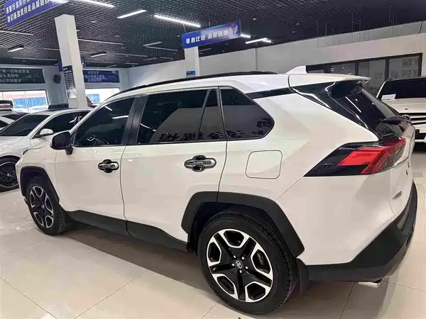 Toyota RAV4 2020