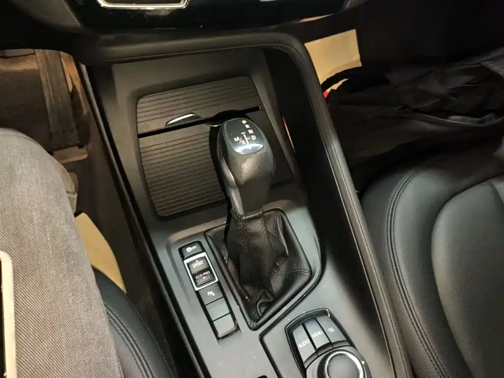 BMW X1 2017 — фото 13