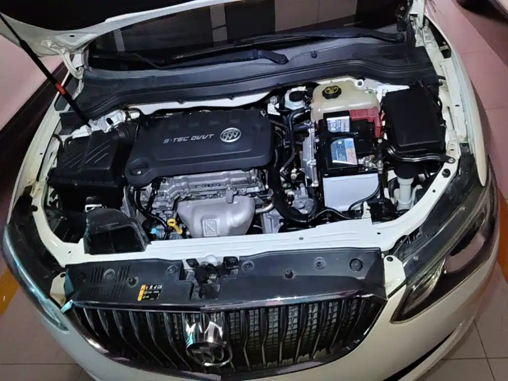 Buick Excelle 2015 — фото 20