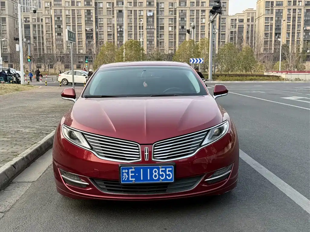 Lincoln MKZ 2015 — фото 2