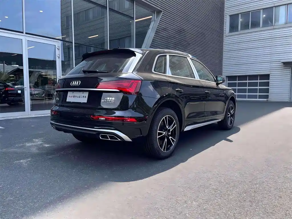 Audi Q5L 2024