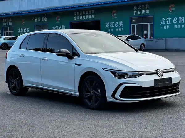 Volkswagen Golf 2022