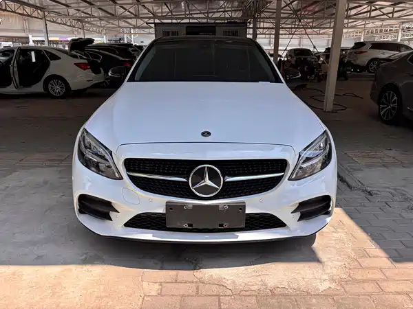 Mercedes-Benz C-Class 2021