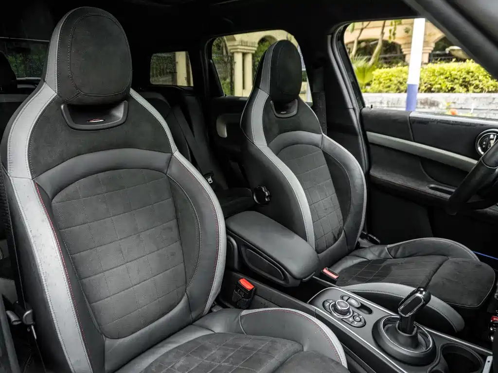 MINI JCW Countryman 2021 — фото 15