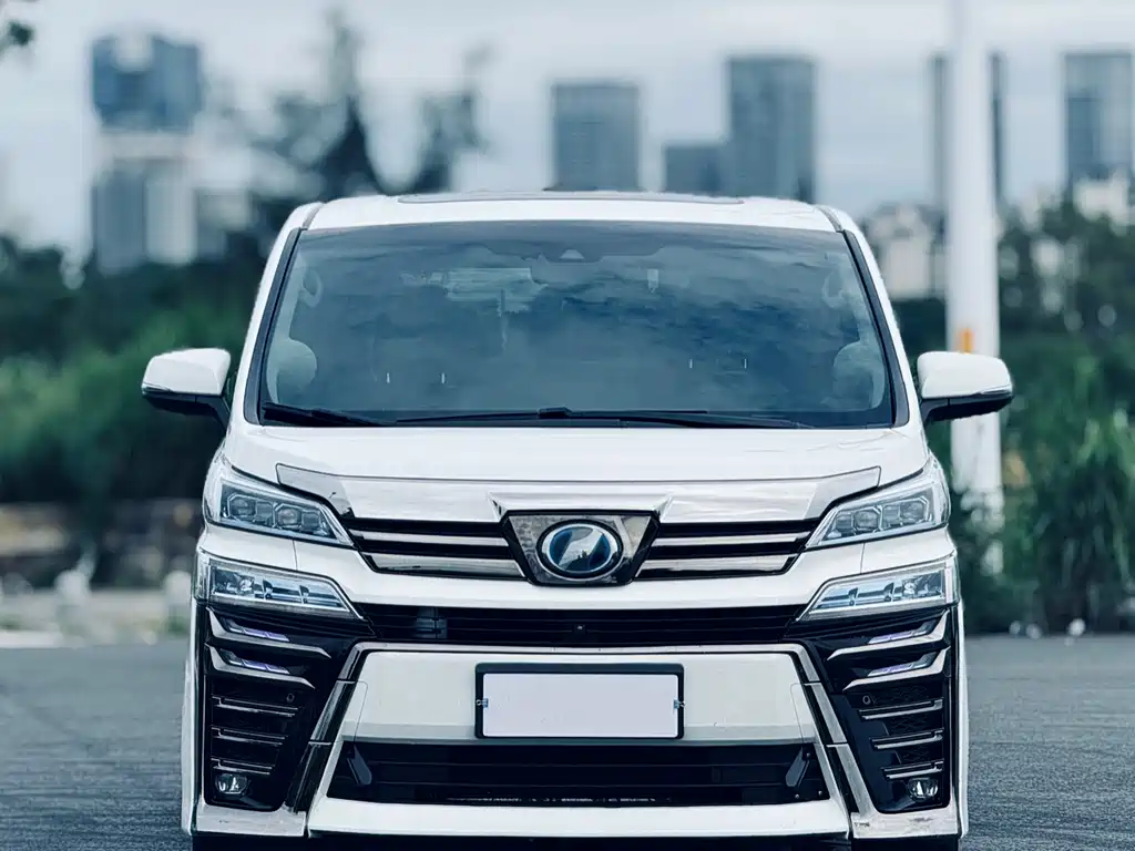 Toyota Vellfire 2020 — фото 2