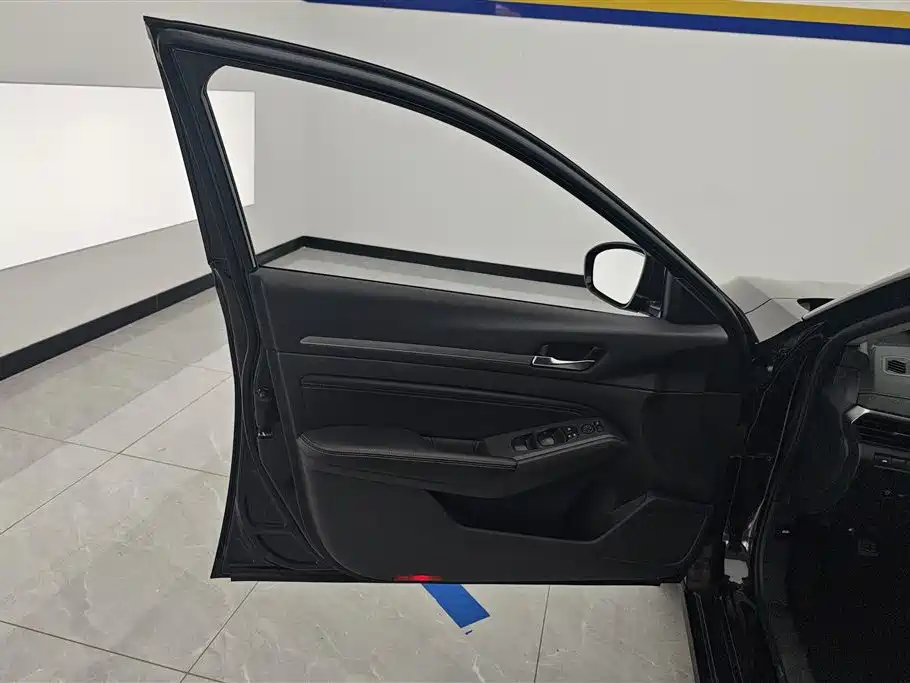 Nissan Teana 2019