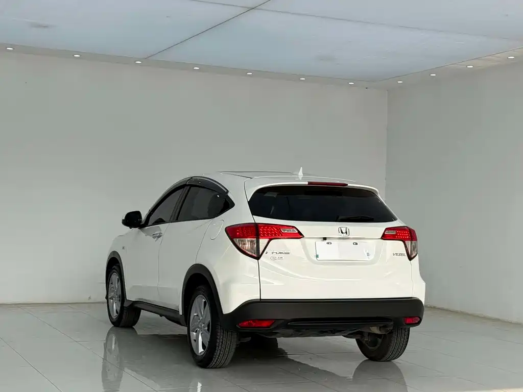 Honda Vezel 2022 — фото 6