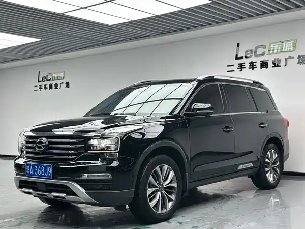 GAC Trumpchi GS8 2017