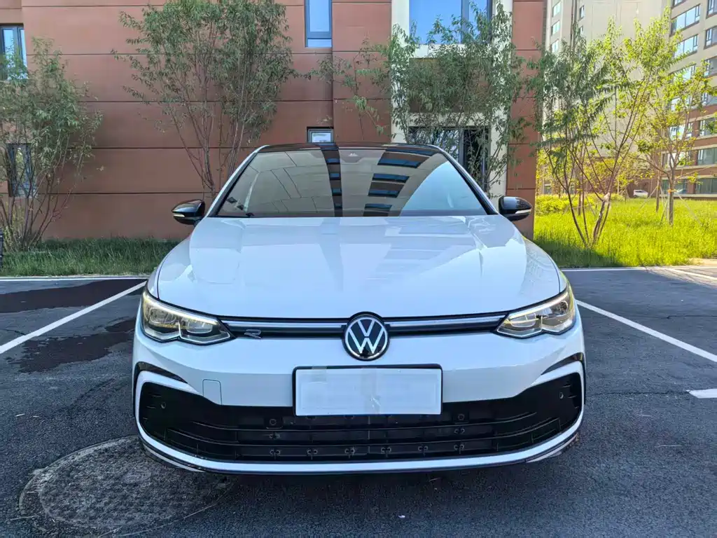 Volkswagen Golf 2022