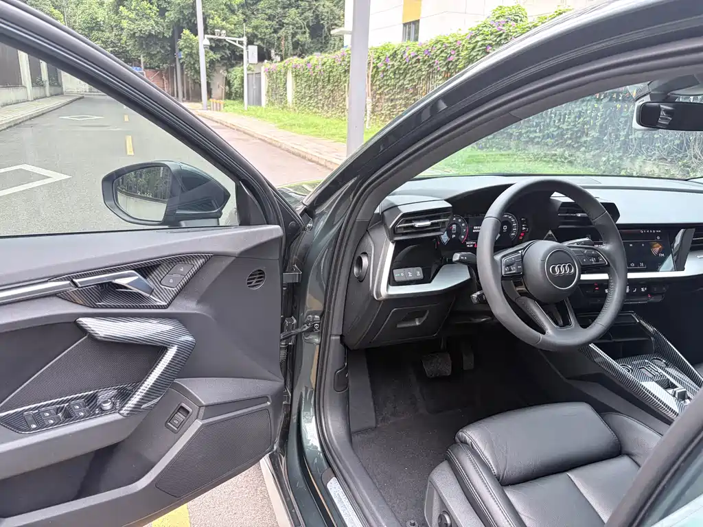 Audi A3 2021 — фото 11
