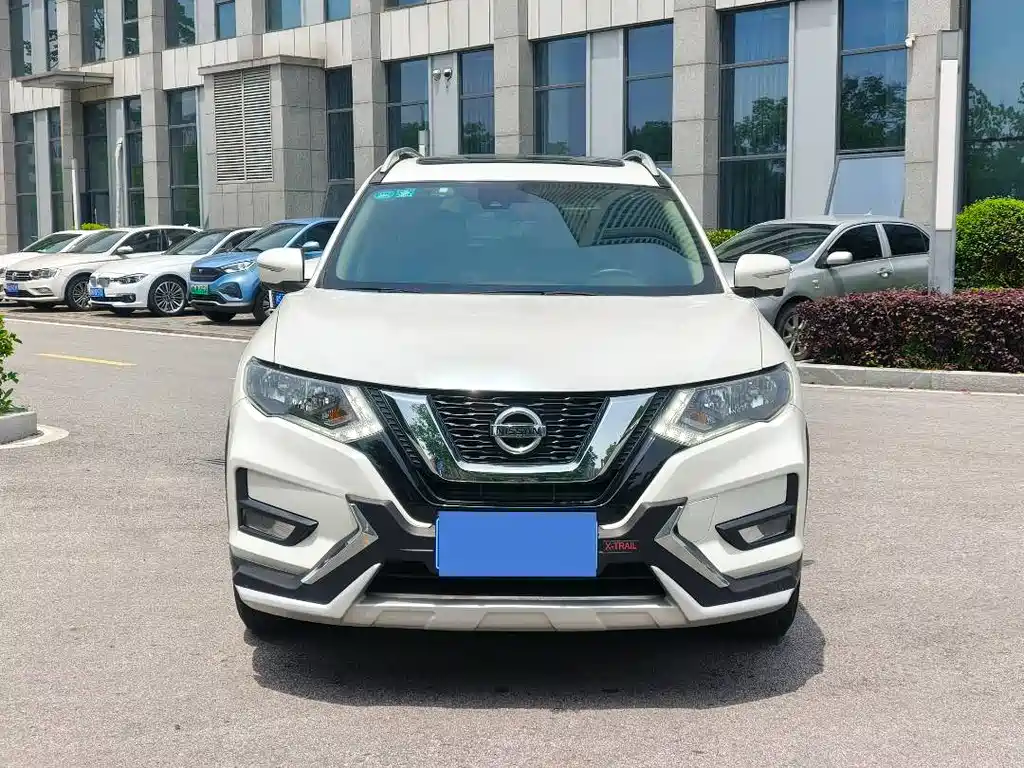 Nissan X-Trail 2020 — фото 2
