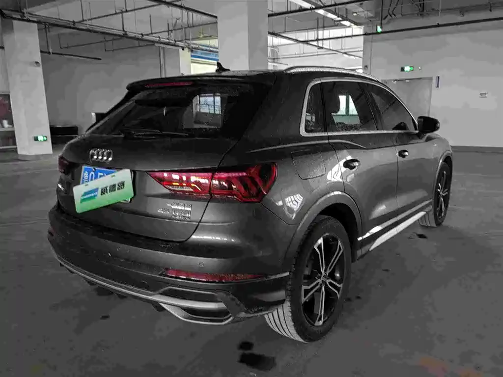 Audi Q3 2022 — фото 7