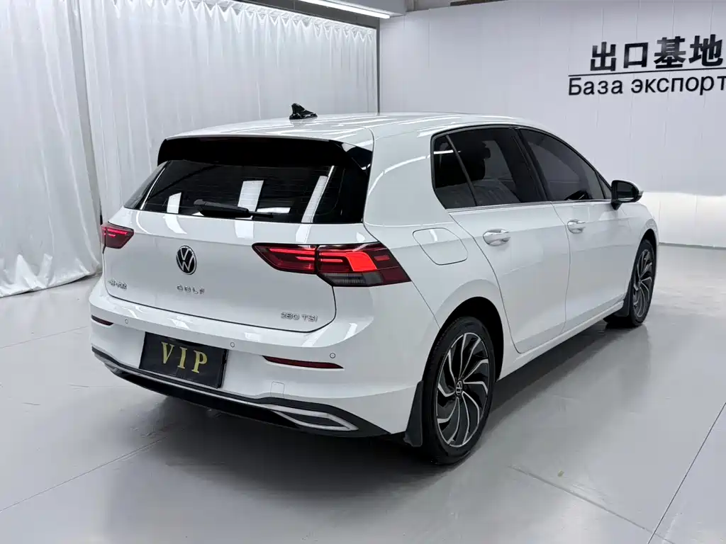 Volkswagen Golf 2022