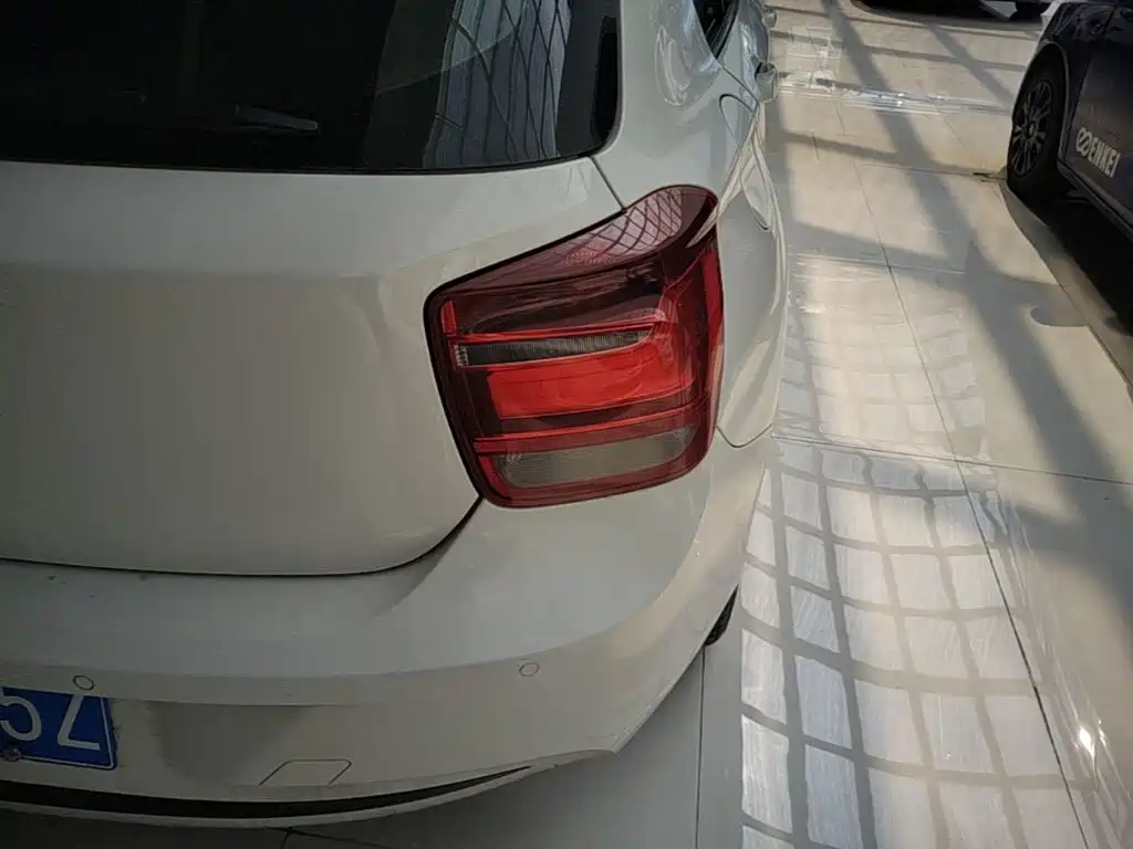 BMW 1 Series 2015 — фото 8