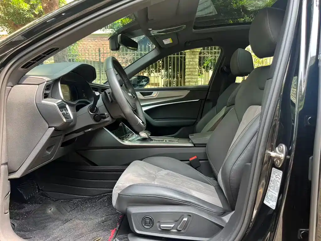 Audi A6L 2025