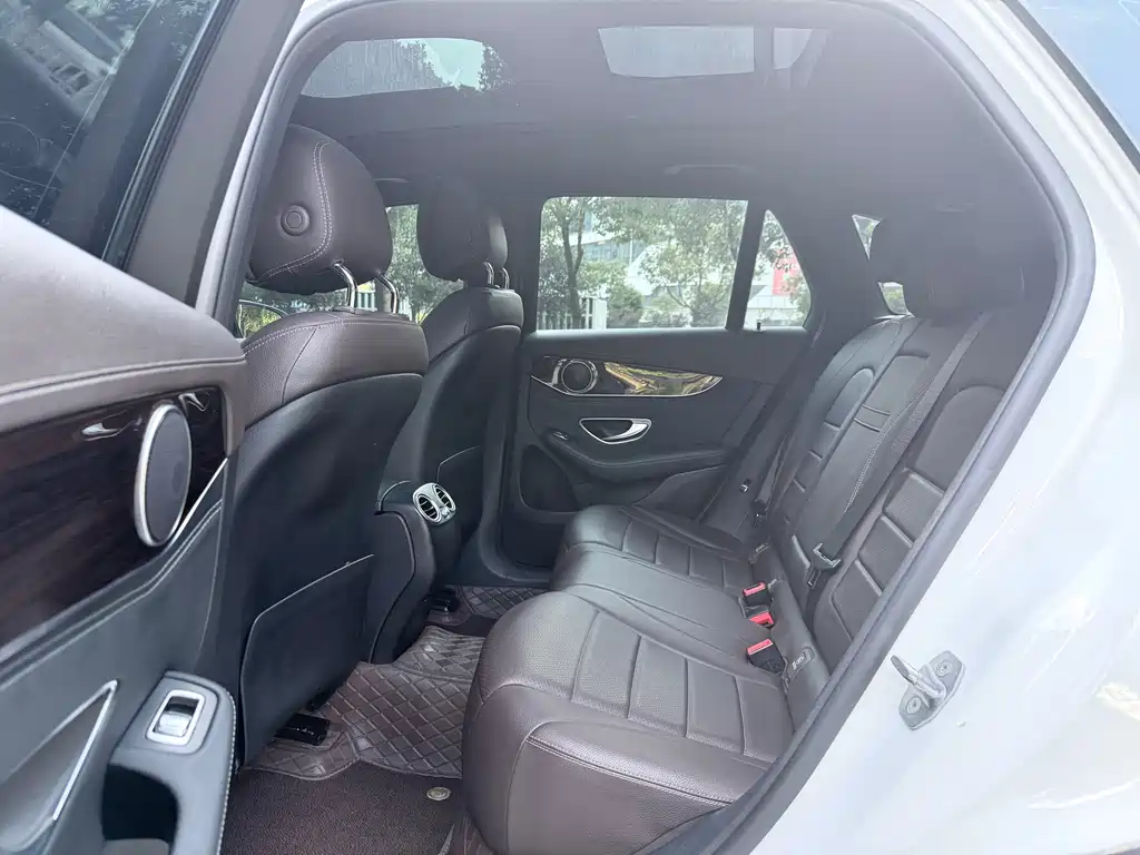 Mercedes-Benz GLC 2017