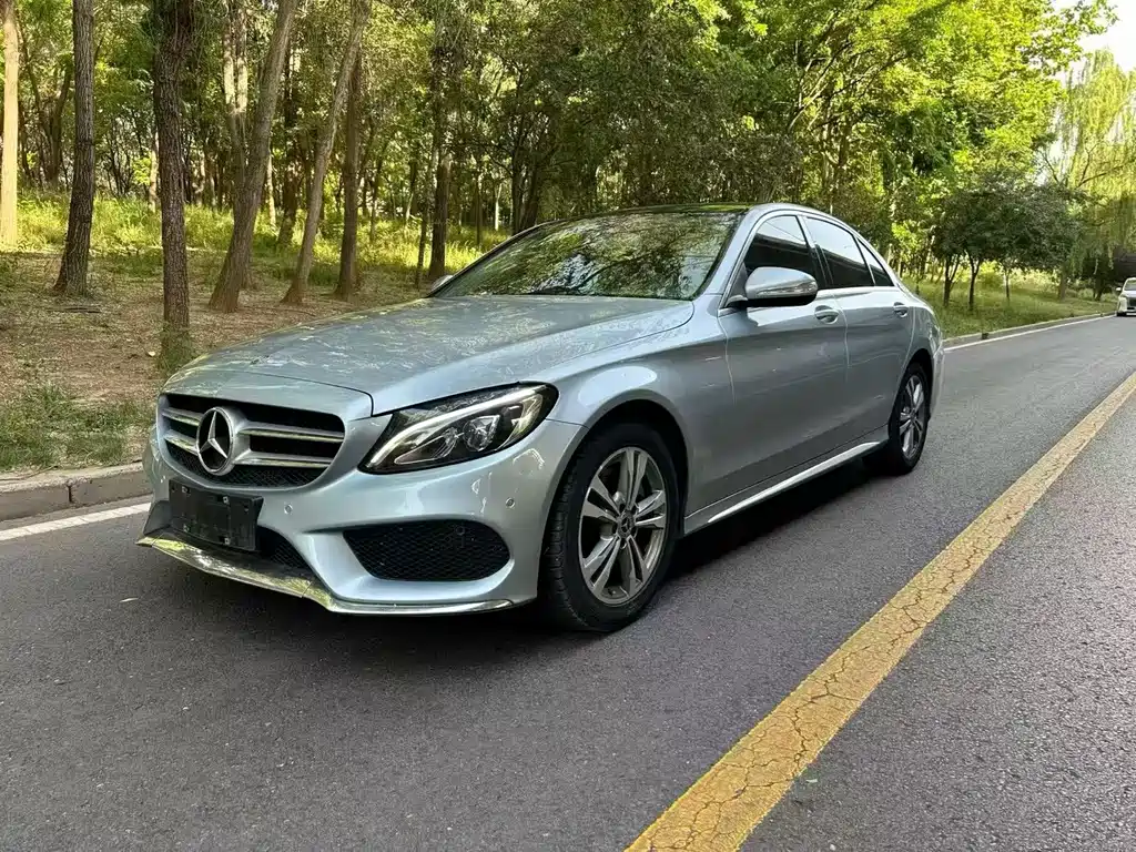 Mercedes-Benz C-Class 2018