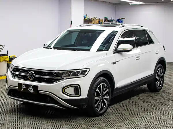 Volkswagen T-Roc 2023