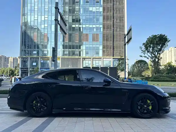 Porsche Panamera 2010