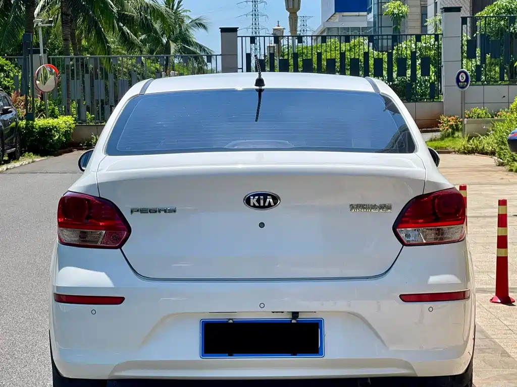 Kia Pegas 2018 — фото 8