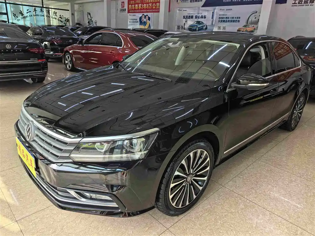 Volkswagen Passat 2016 — фото 1