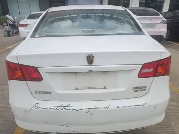 Roewe 350 2015