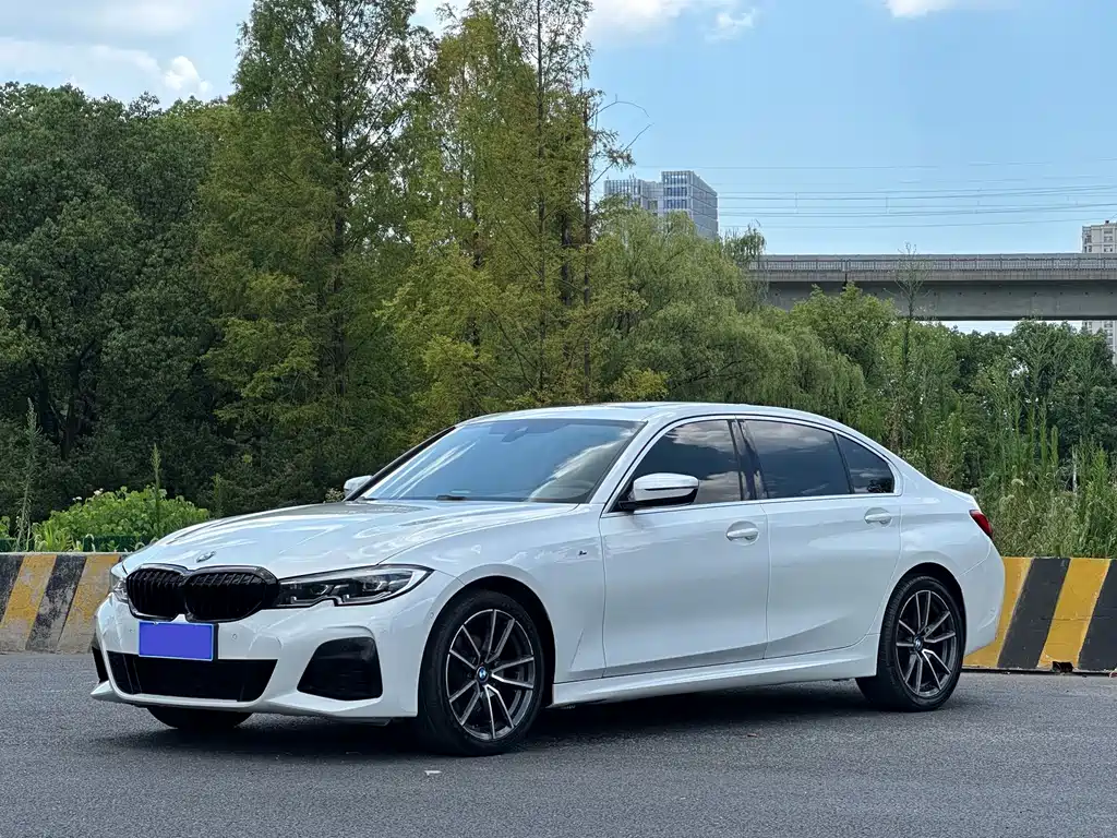 BMW 3 Series 2020