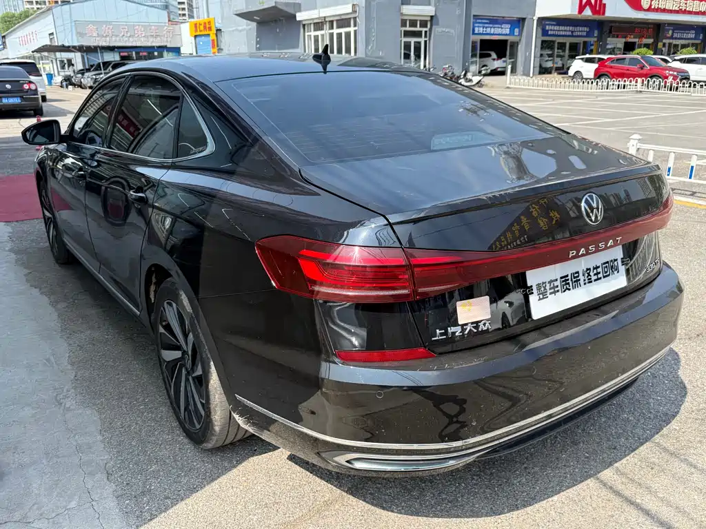 Volkswagen Passat 2023 — фото 10