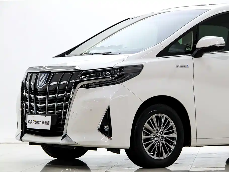 Toyota Alphard 2023