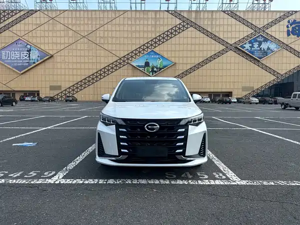 GAC Trumpchi M6 2022