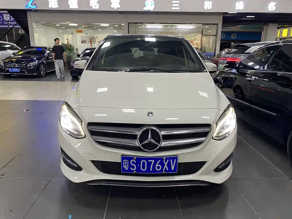 Mercedes-Benz B-Class 2018 — фото 3