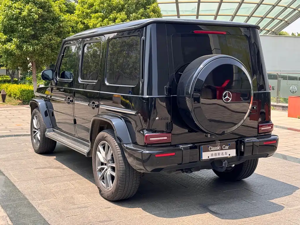 Mercedes-Benz G-Class 2023 — фото 14
