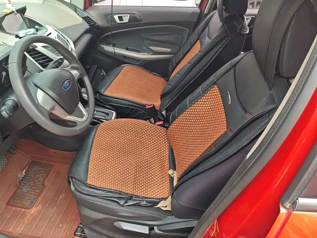 Ford EcoSport 2015 — фото 15
