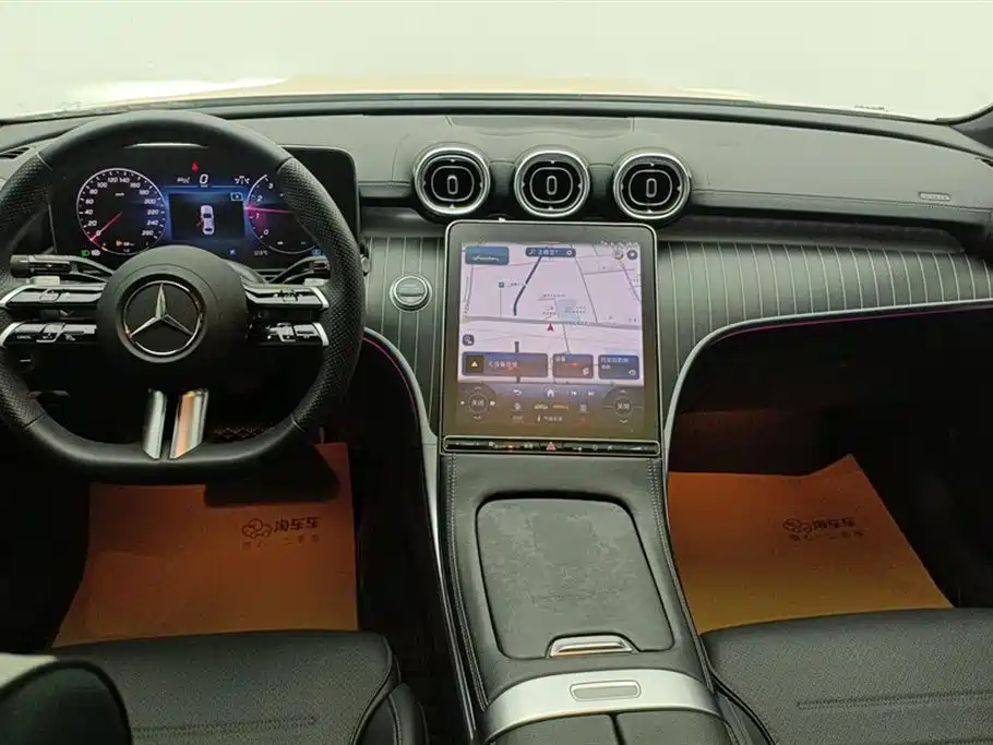 Mercedes-Benz C-Class 2024 — фото 12