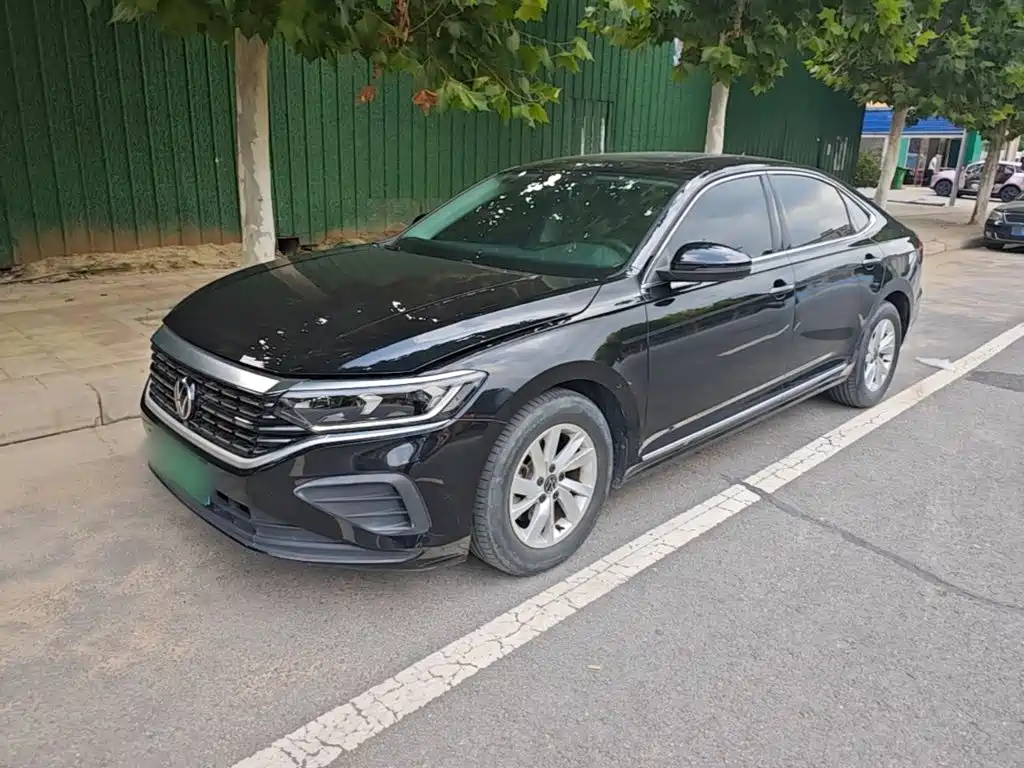 Volkswagen Passat 2022